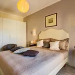 Maryrosy Sorrento Apartment