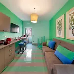 Suite Home Sorrento