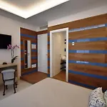 Melody Sorrento Suites