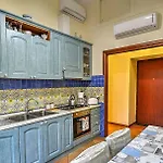 Divina House B&B