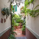 Villa Elisa Holiday Home