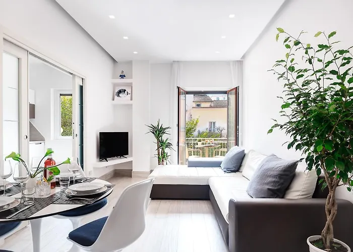 Total White Home Sorrento