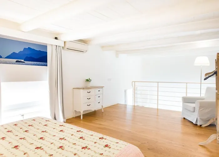 Mammare Sorrento Loft
