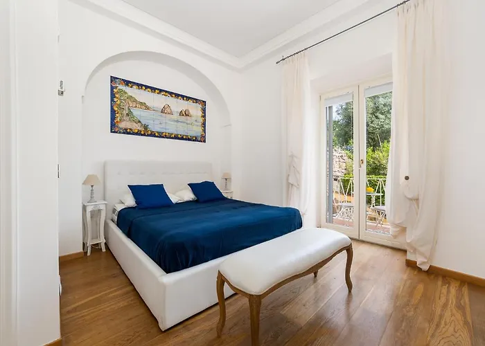 Villa Faraglioni 3 Bedrooms With Seaview