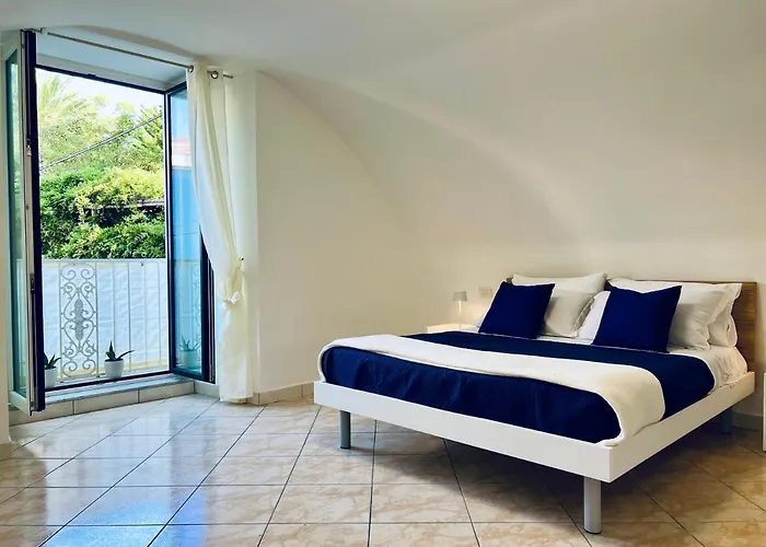Yourhome - Grecale Apartment