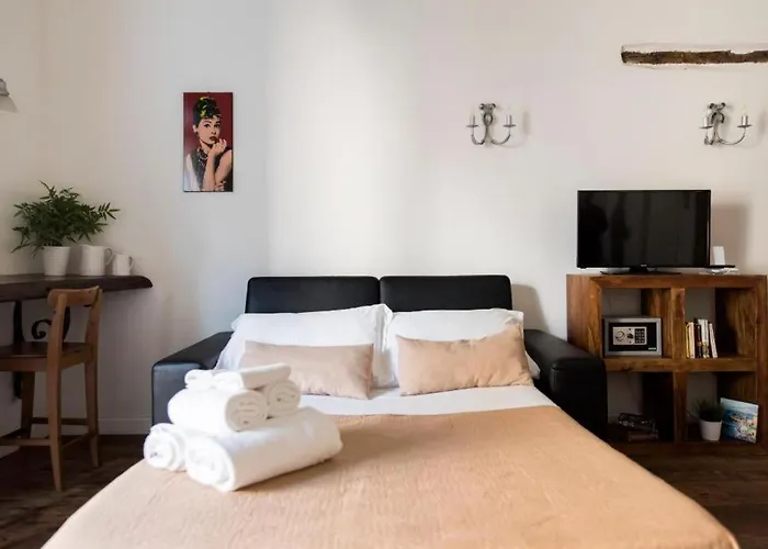 Agora Apartments - Armida