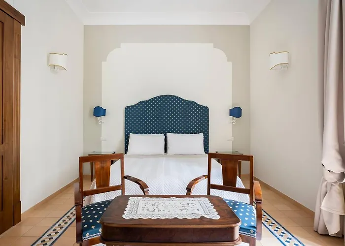 Rosa Magra Guest House