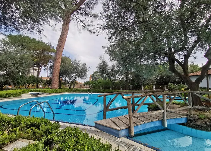 Casa Mar - Elegant Apartment With Pool And Panoramic Terrace In The Heart Of Sorrento