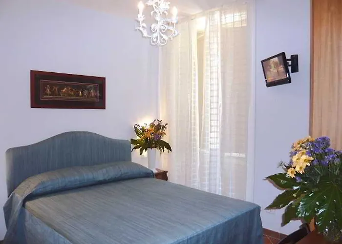 Dolcevitasorrento Guest House