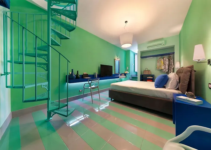 Suite Home Sorrento
