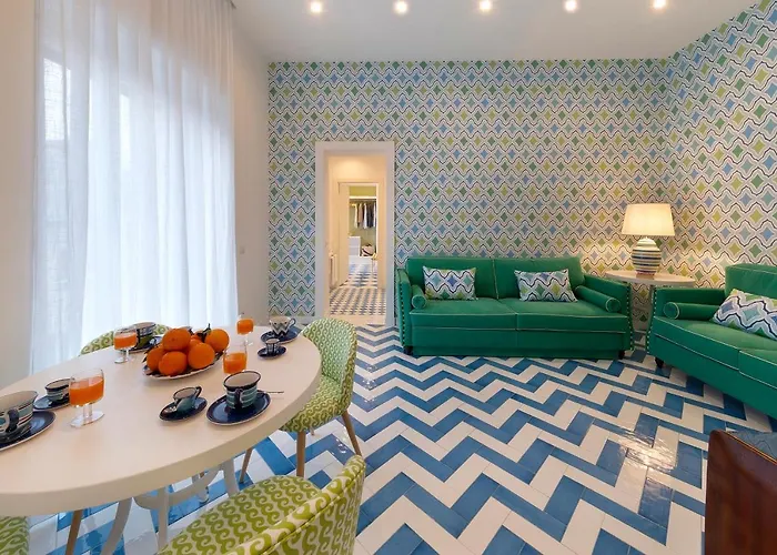 Sorrentovibes - Design Holiday Home In Sorrento City Center