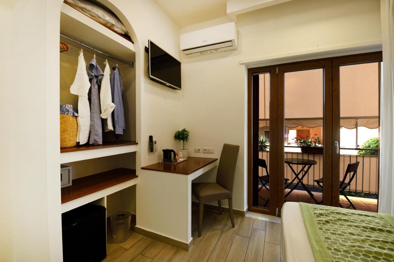 Bed & Breakfast Sorrento Rooms