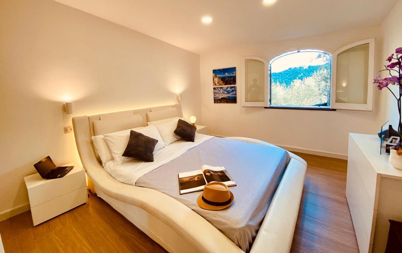 Seaview Villa *