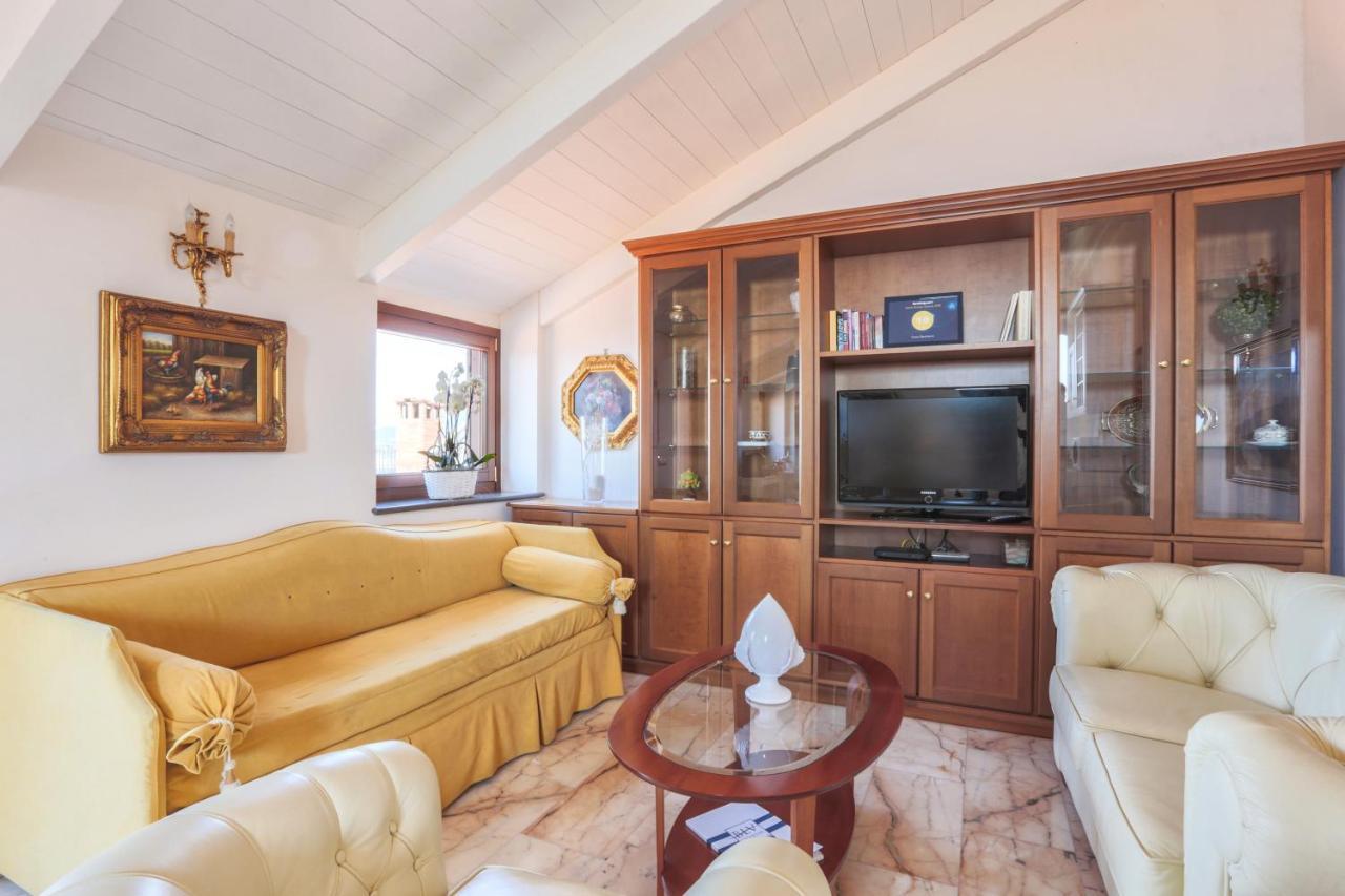 Casa Spartano Holiday home *