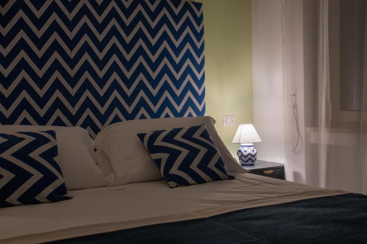 Aquae Romanae Piazza Lauro Guest house 3*