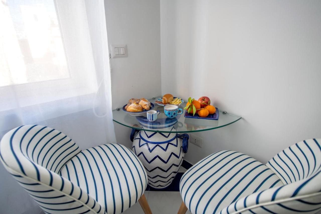 Aquae Romanae Piazza Lauro 3*