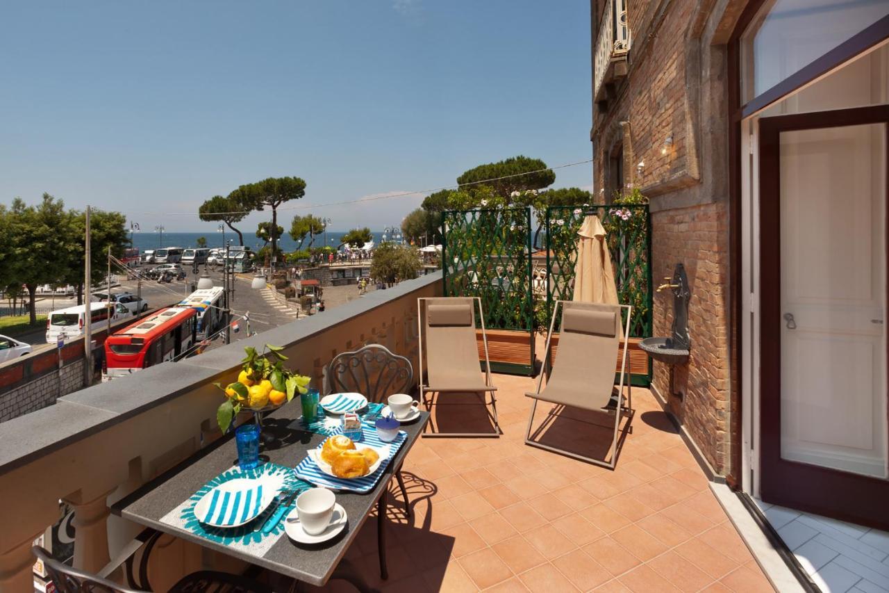 - La Terrazza Sul Porto 2