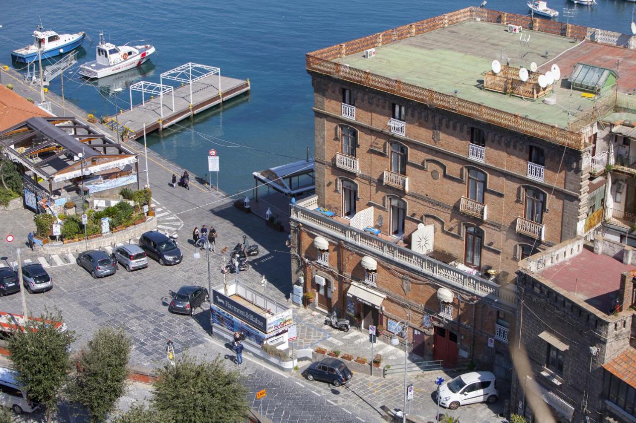 - La Terrazza Sul Porto 2 Apartment Sorrento
