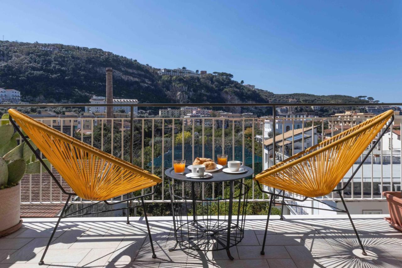 Sorrentovibes - Luxury Four Bedroom Home With Amazing Terraces In Sorrento Sorrento