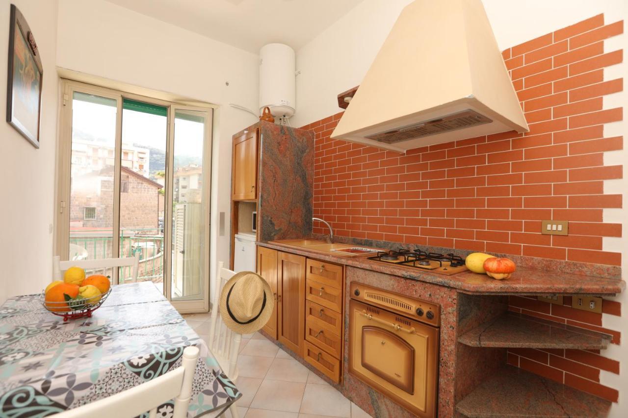 Estate4home - Casa Pina