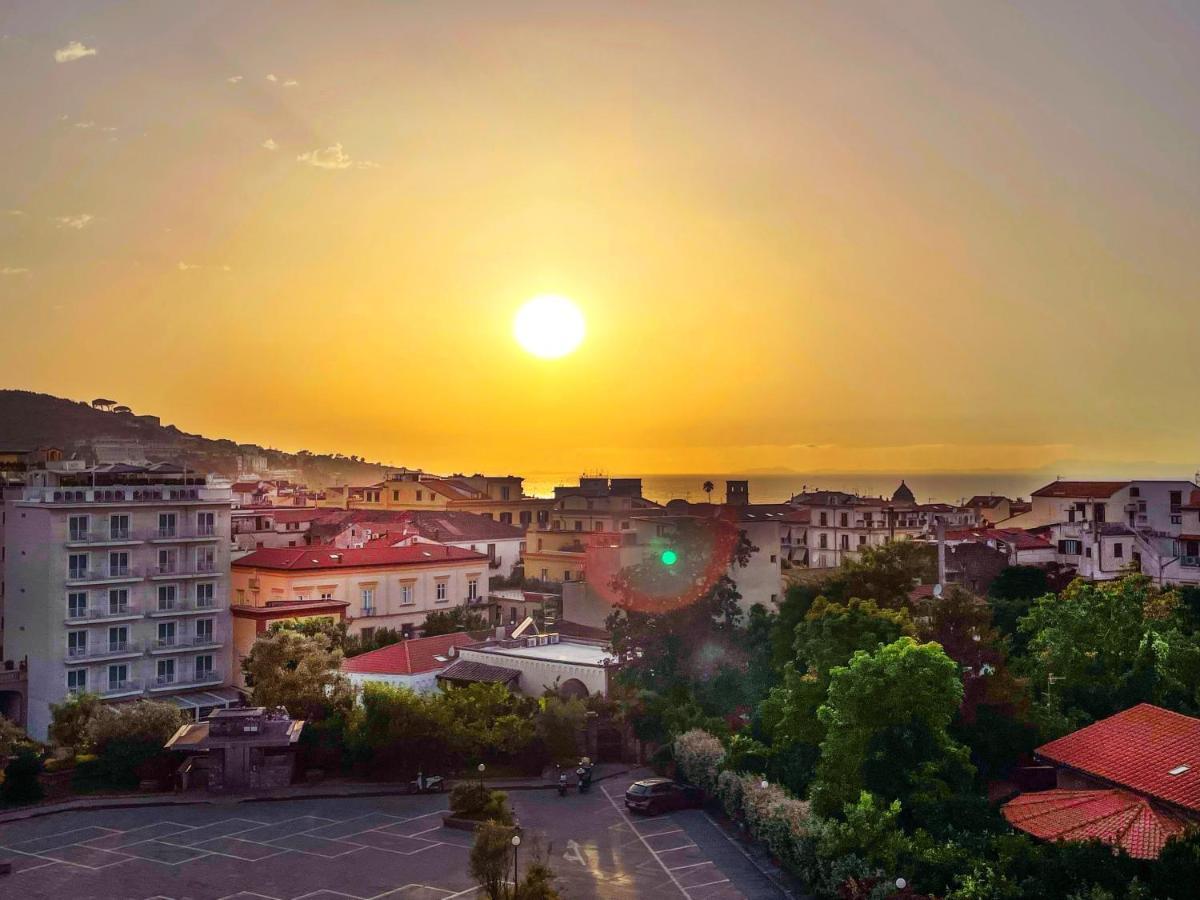 Sunset Sorrento