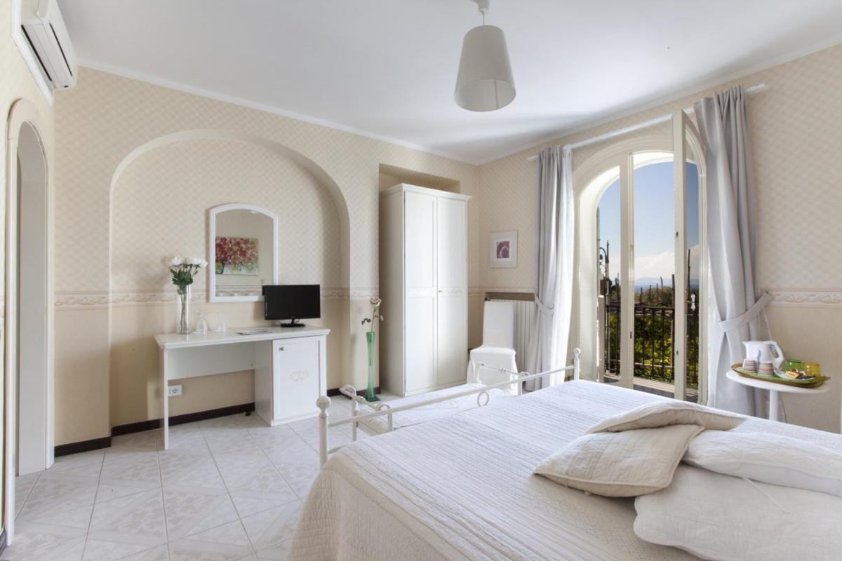 Villa Adriana Guesthouse Sorrento *