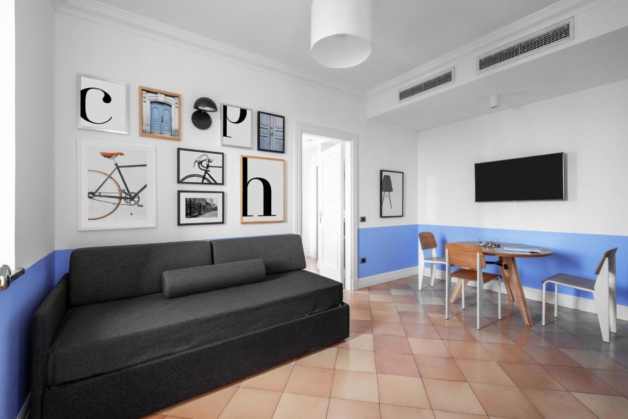 & Else Guest house