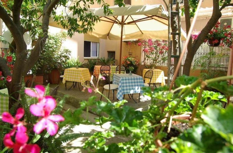 Gasthuis Casa Dominova De Luxe Sorrento