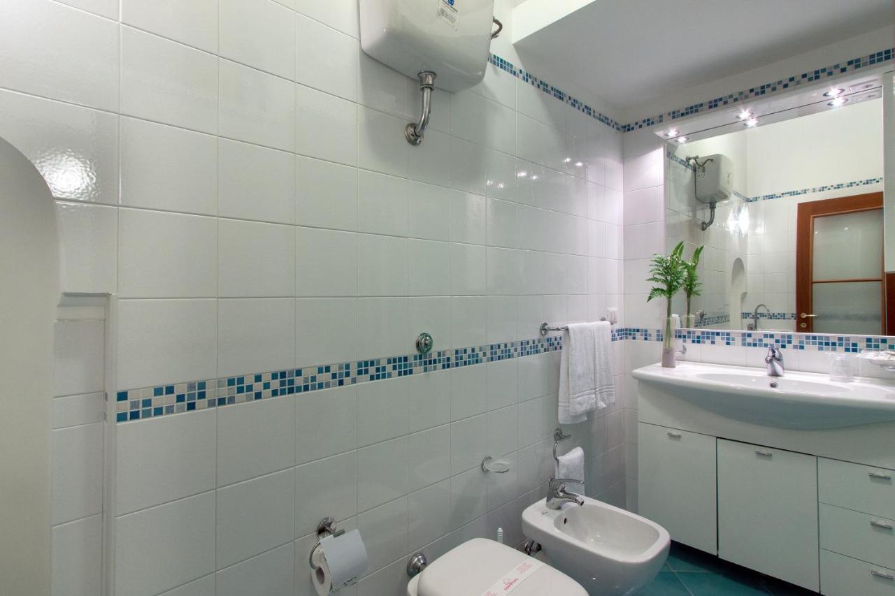 Comfy 4 Sleeps Right In The Centre Apartment Sorrento