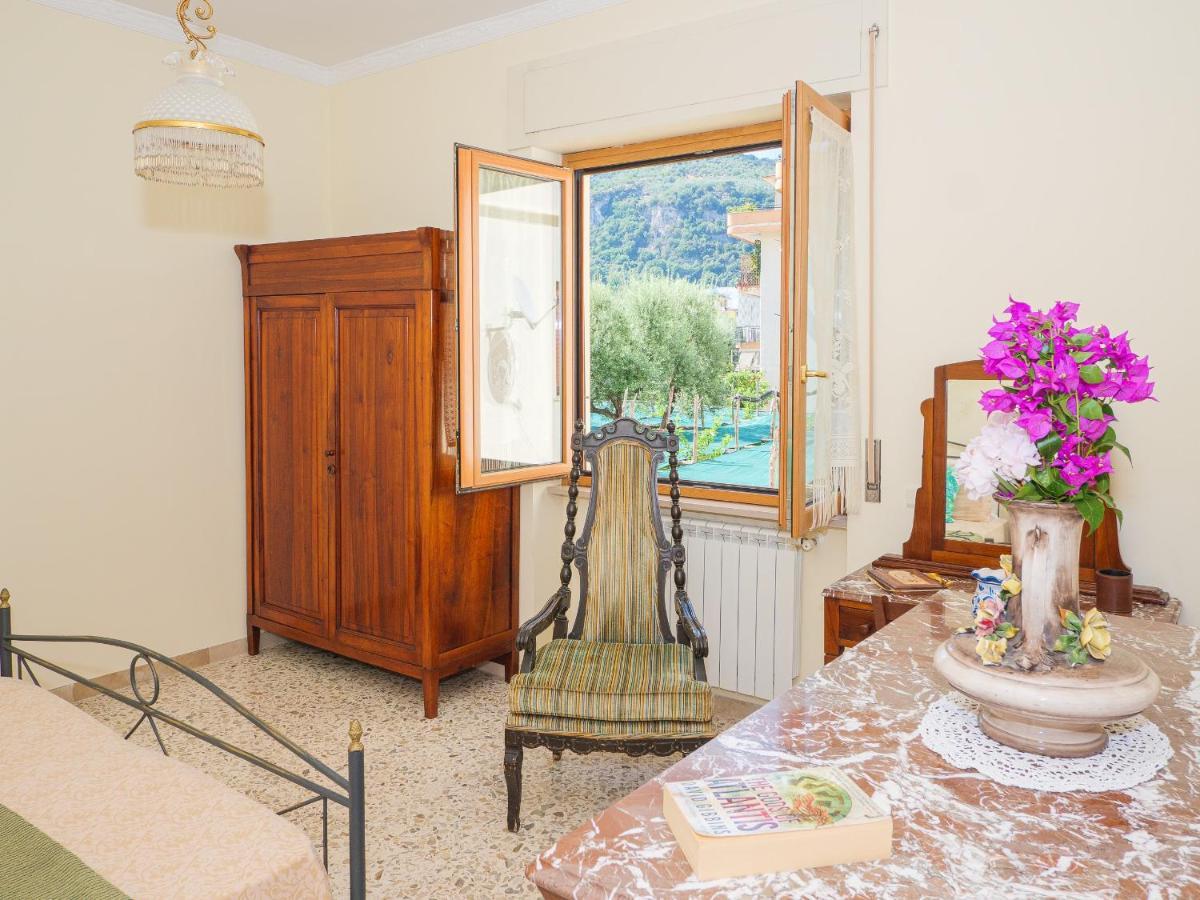 Aranci 67 - Centre And Vesuvius View Apartment *