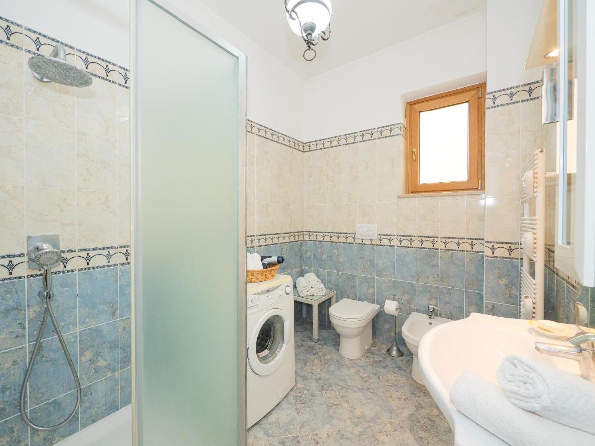Aranci 67 - Centre And Vesuvius View Apartment Sorrento