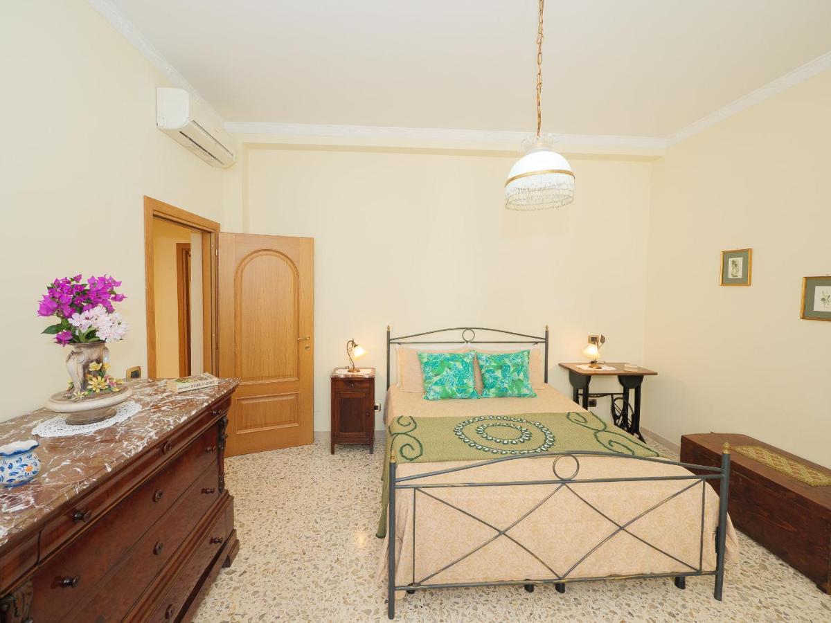 Aranci 67 - Centre And Vesuvius View Apartment