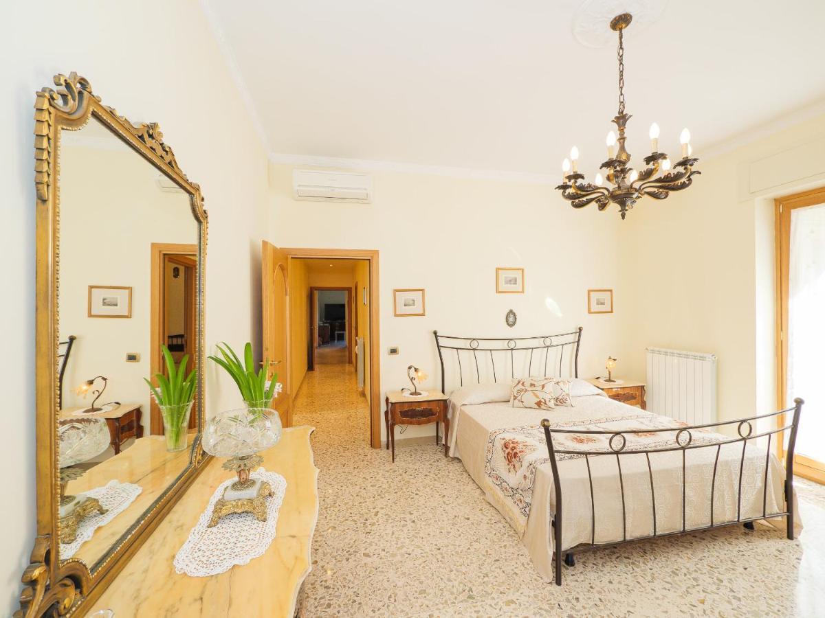 Apartment Aranci 67 - Centre And Vesuvius View Sorrento