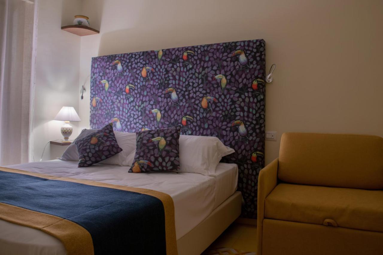 Guest house Aquae Romanae Piazza Lauro 3*