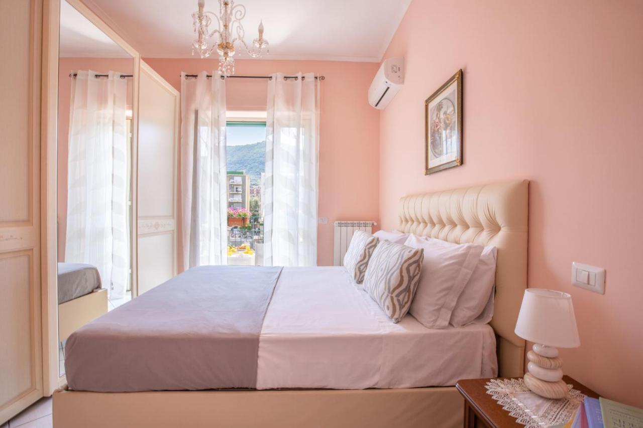 Sorrentovibes - In With Balcony And View Sorrento
