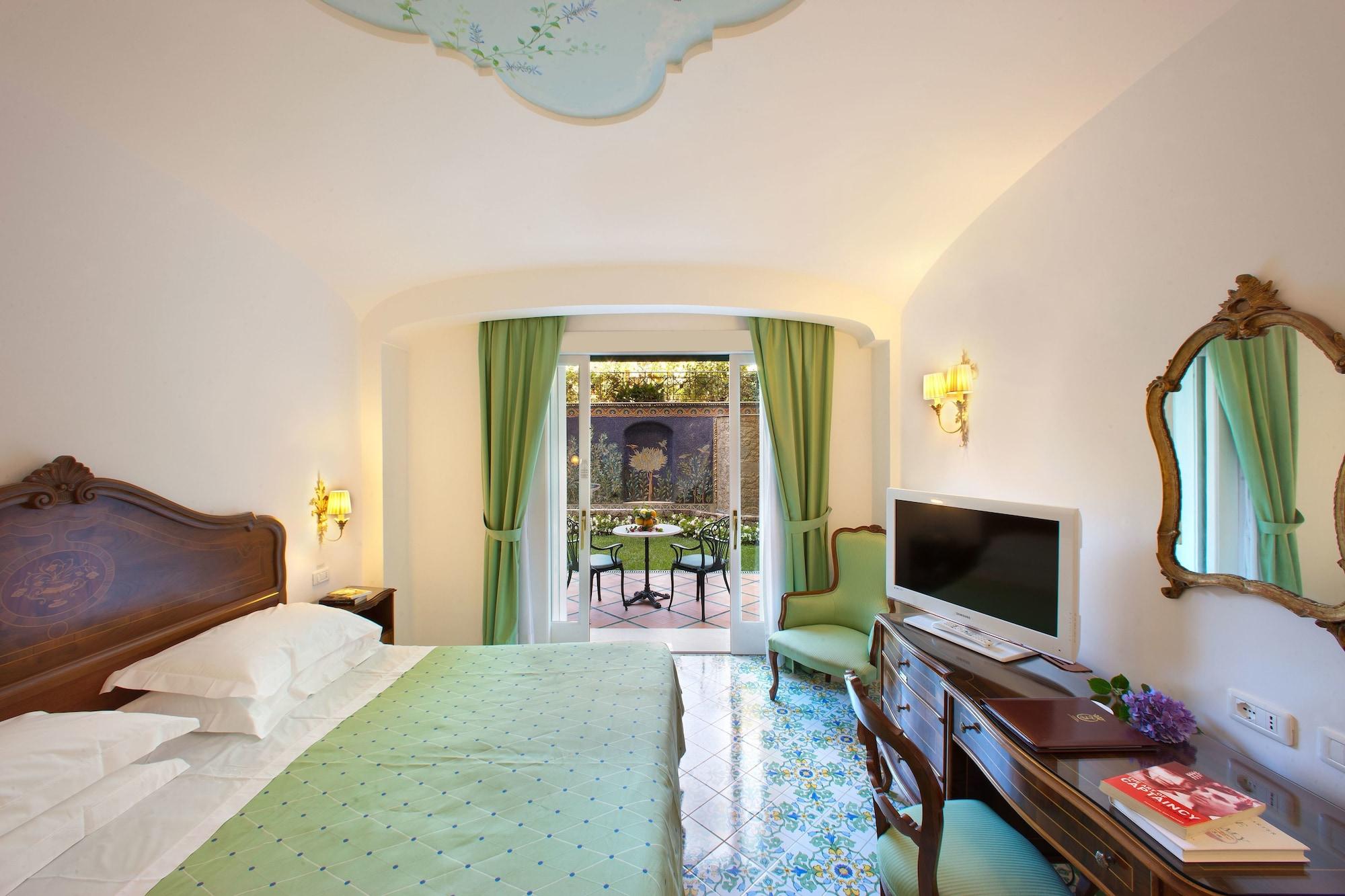 Grand La Favorita Hotel 5*