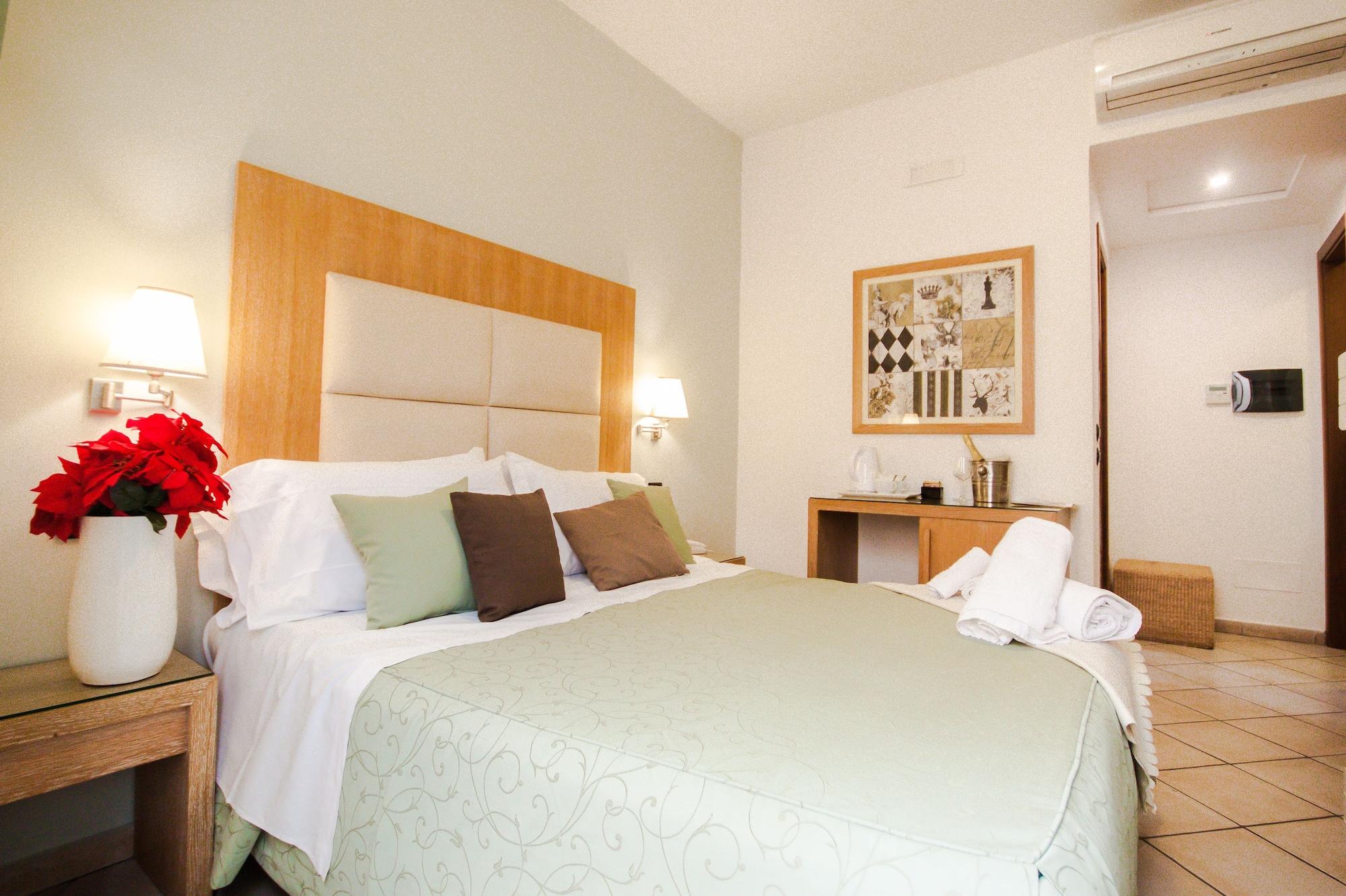 Hotel Sorrento City 3*