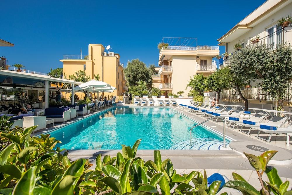 Hotel Florida 3*