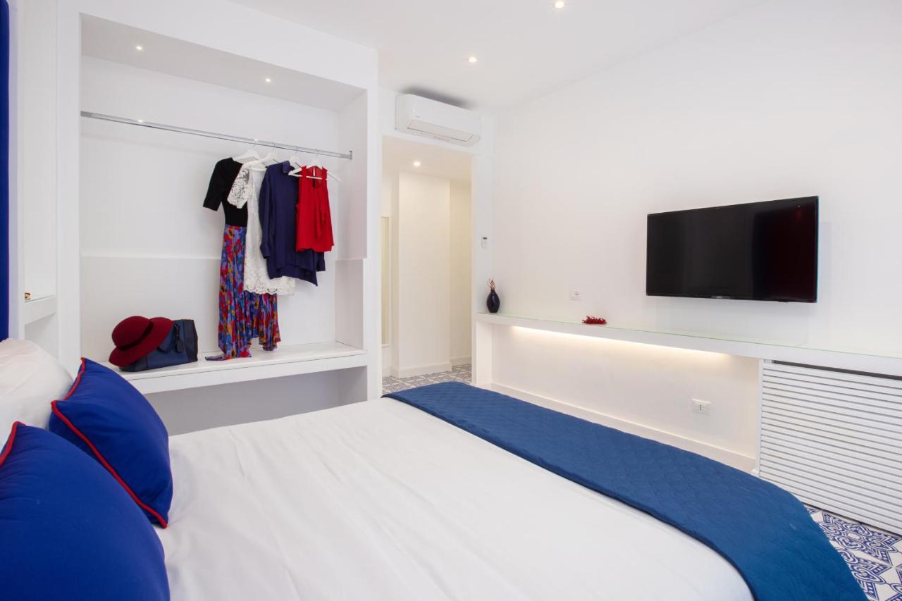 Blue Splendor Apartment