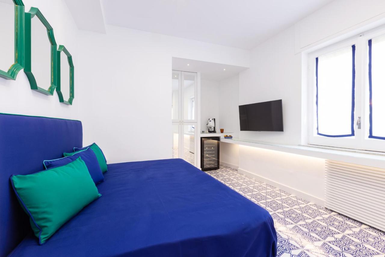 Apartment Blue Splendor *