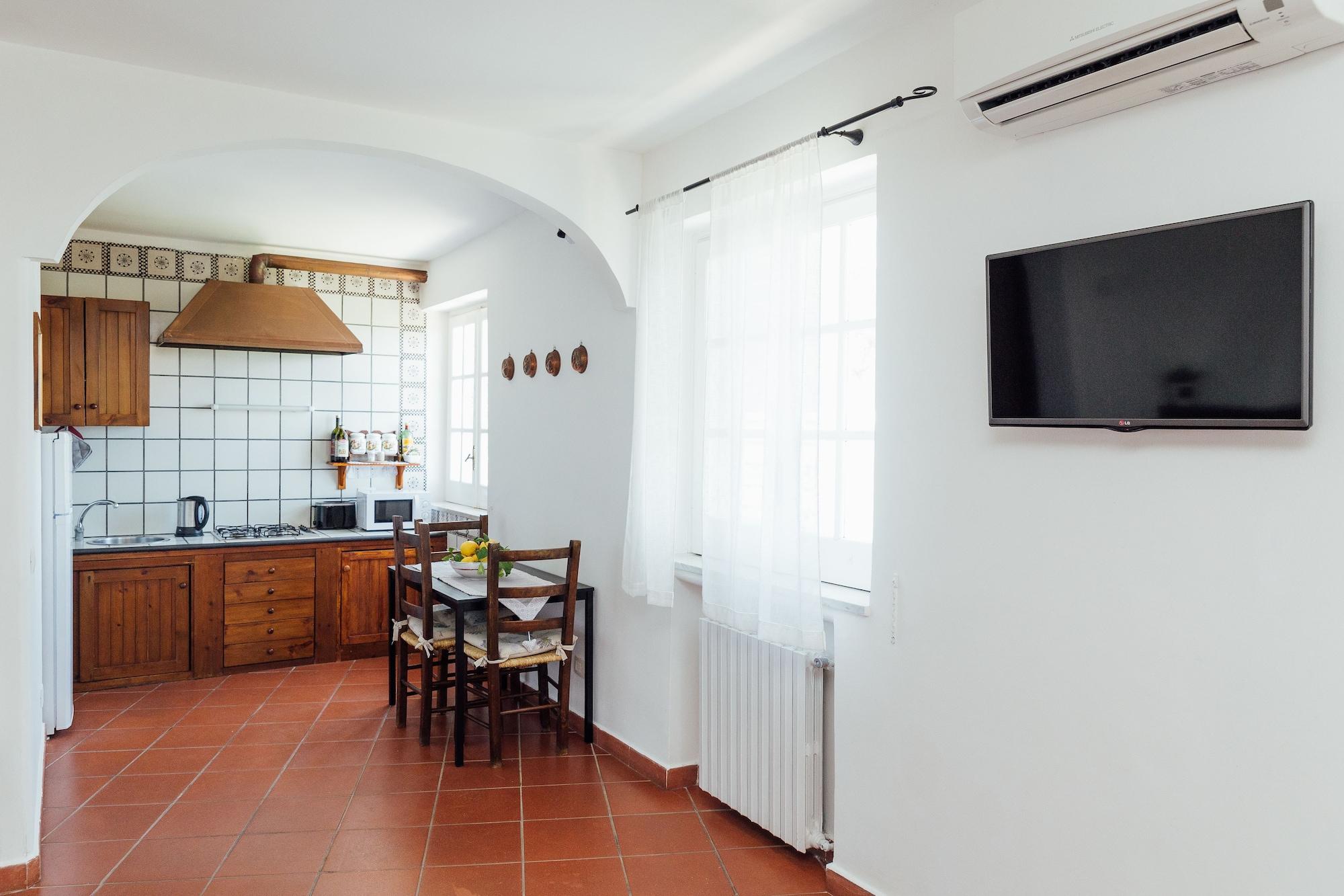 Carolina Private Heated Mini Pool And Sea View Villa Sorrento