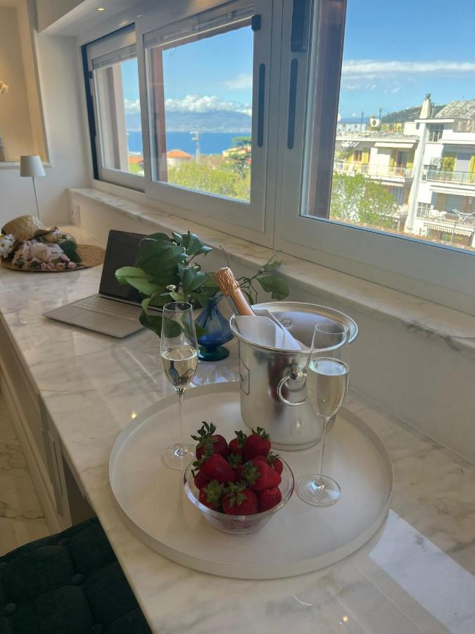 Maison Lady Claudia Luxury