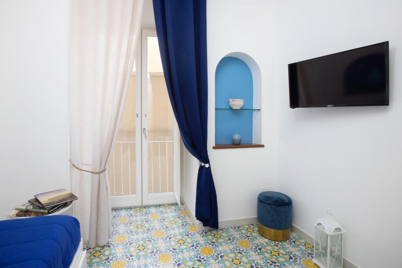 Brezza Marina-authentic Flat By The * Sorrento