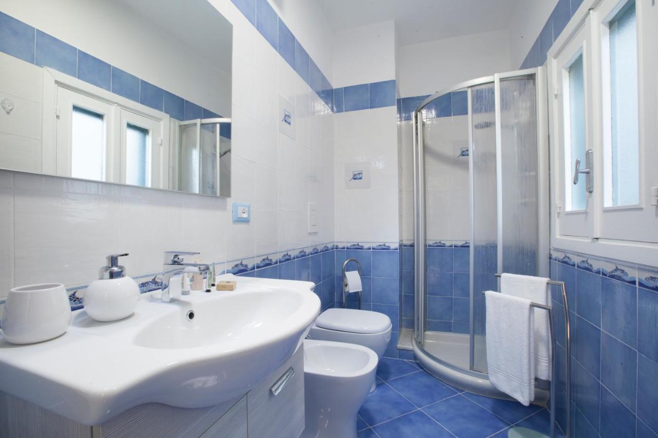 211 - Center Apartment *