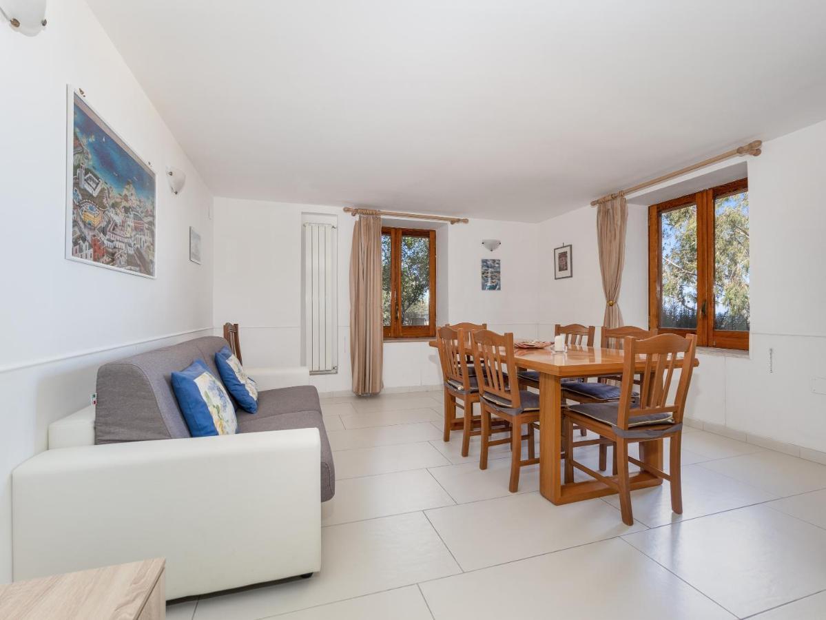 Ulivi Apt Holiday home