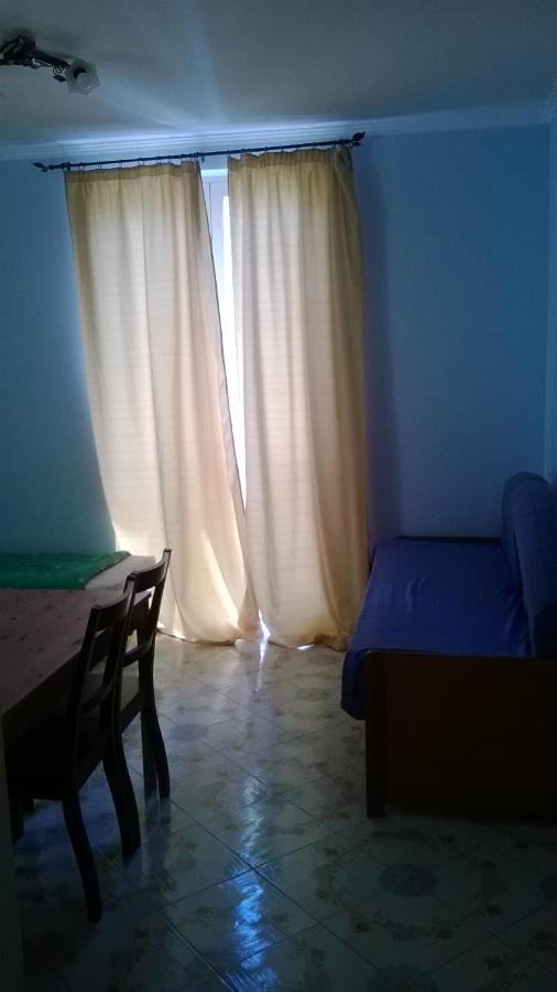 Apartment Domino House Center *