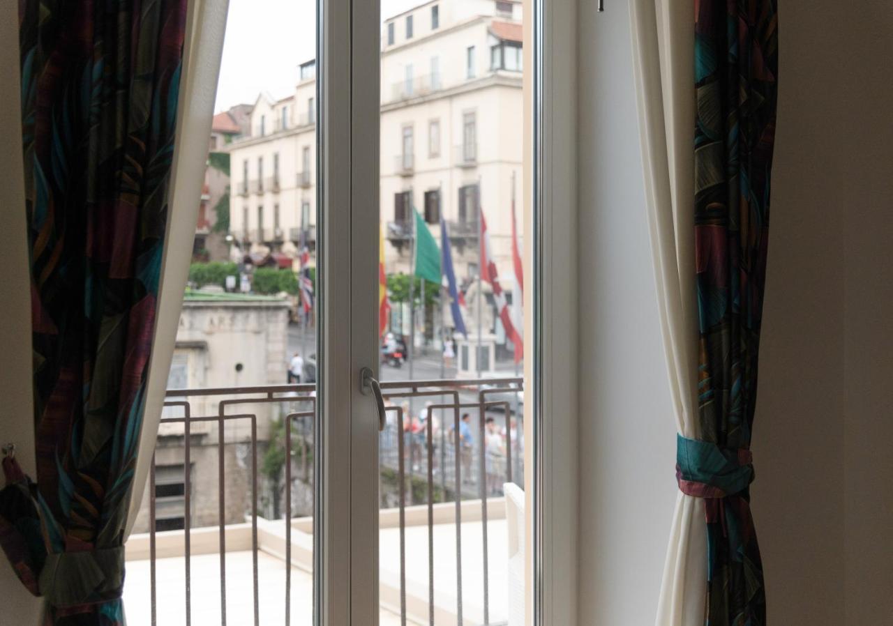 Apartment - Posizione Unica Nella Piazza Principale