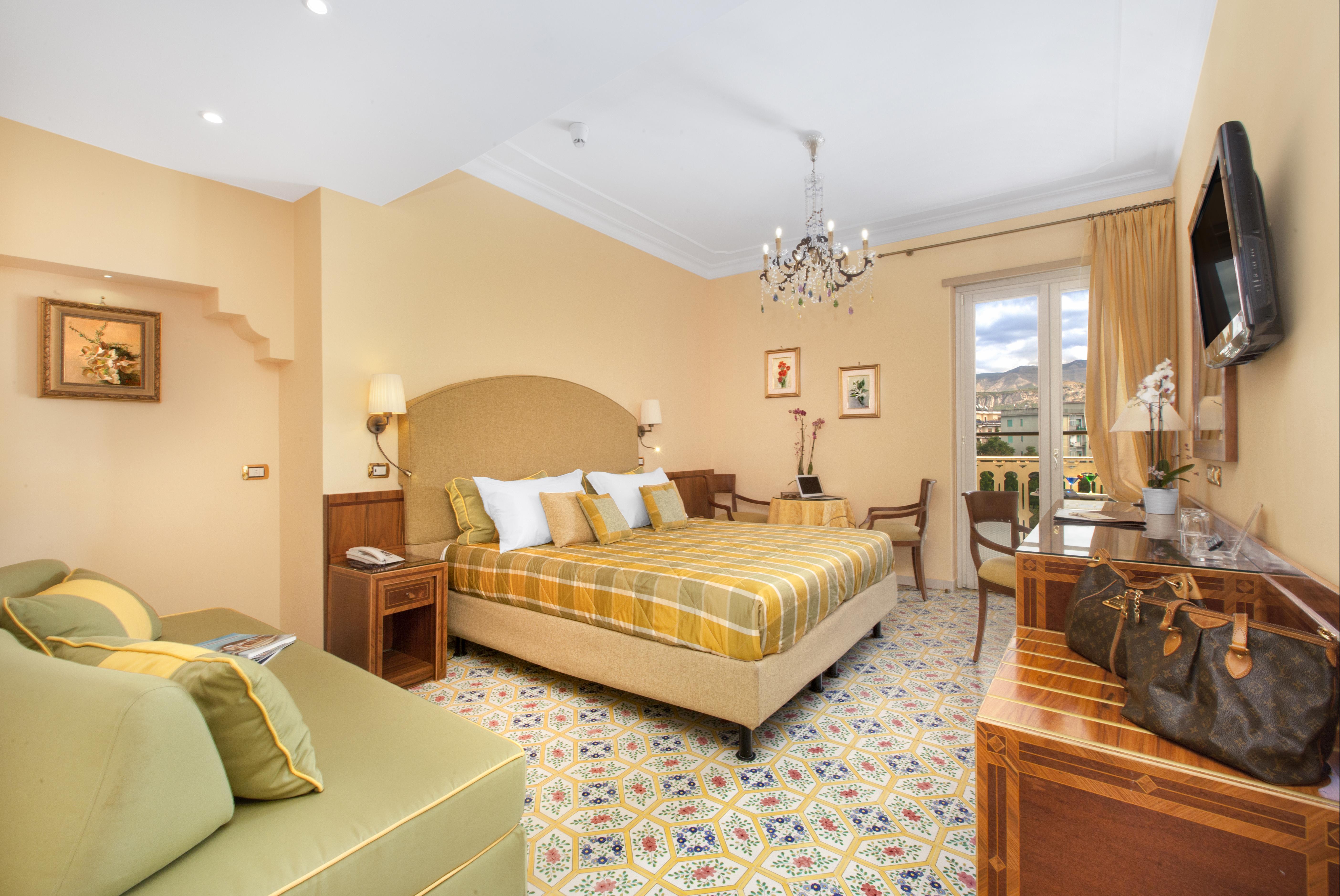 Antiche Mura Hotel 4*