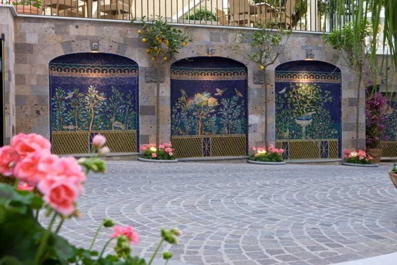 Grand La Favorita Sorrento