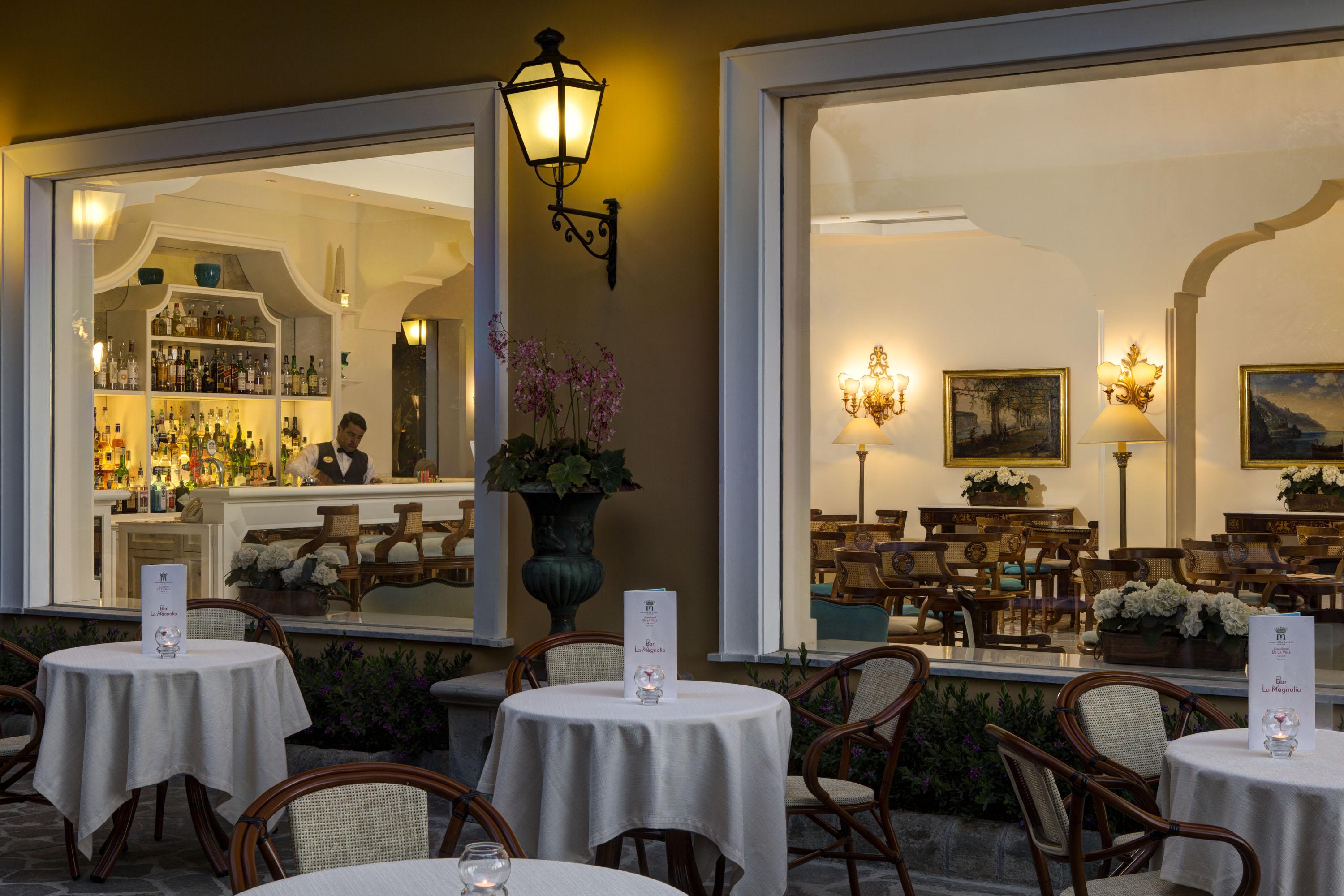 Hotel Grand De La Sorrento